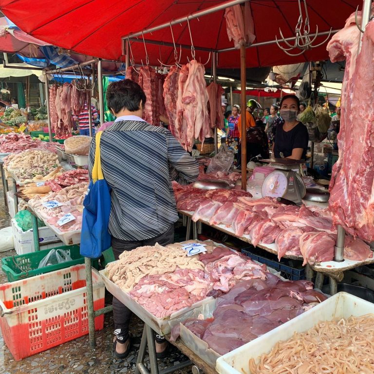 mercados de bangkok, Khlong Toei