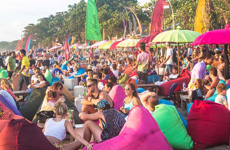 consejos para viajar a bali y evitar turistas