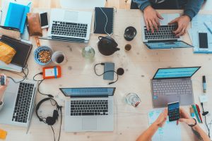 Las 10 Mejores Webs para organizar un viaje por libre [INCLUYE DESCUENTOS]