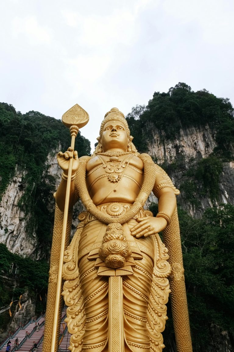 que ver en las batu caves de kuala lumpur