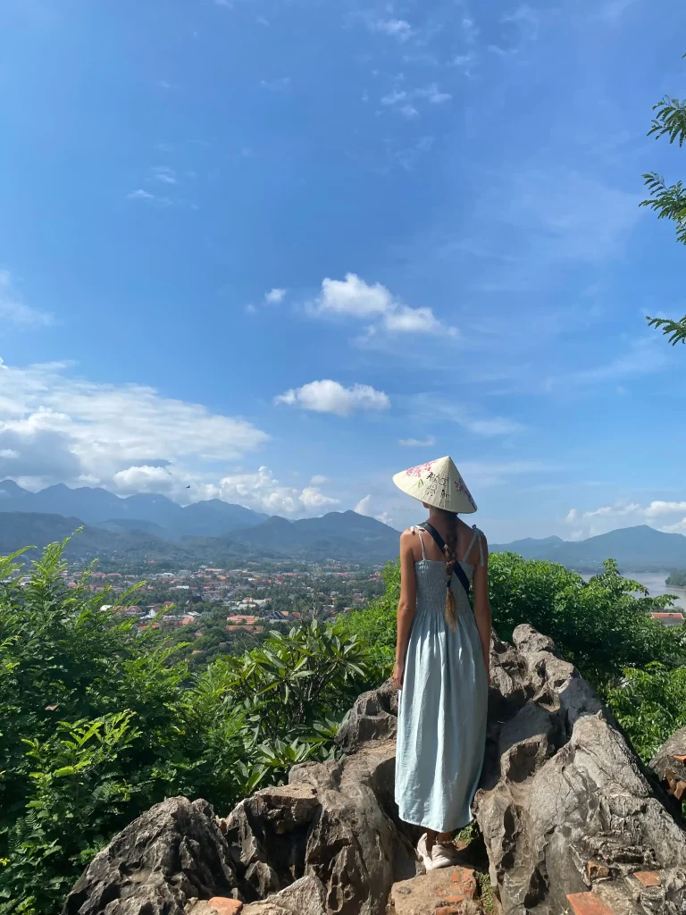 que ver en luang prabang, monte phousi luang praband