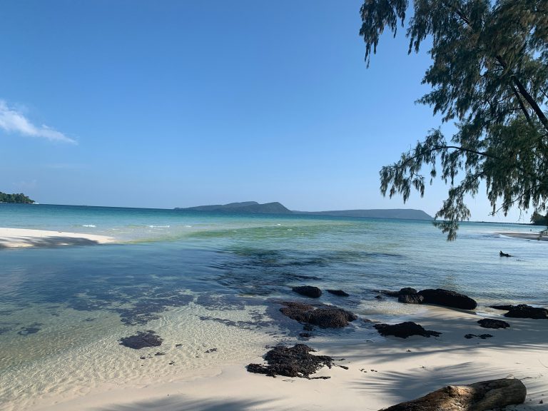 claire pins travel 18ngcuodUeE unsplash