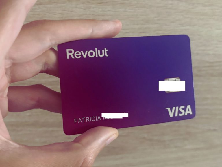 TARJETA SIN COMISIONES PARA VIAJAR REVOLUT