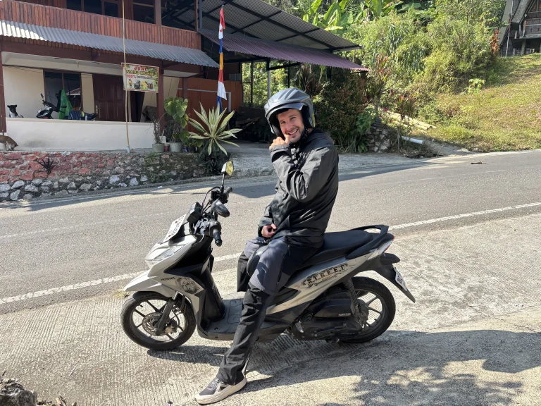 como moverser por tana toraja